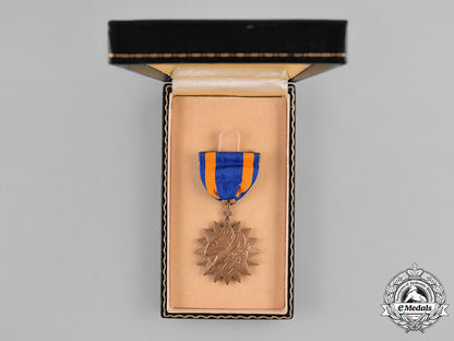united_states._an_air_medal_to_aviation_radioman_i_class_bradley_elton_hunter,_united_states_naval_reserve_m181_2785