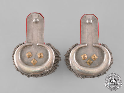 germany,_empire._a_set_of_cased_lancer_generalleutnant(_lieutenant_general)_epaulletes_m181_2910_2