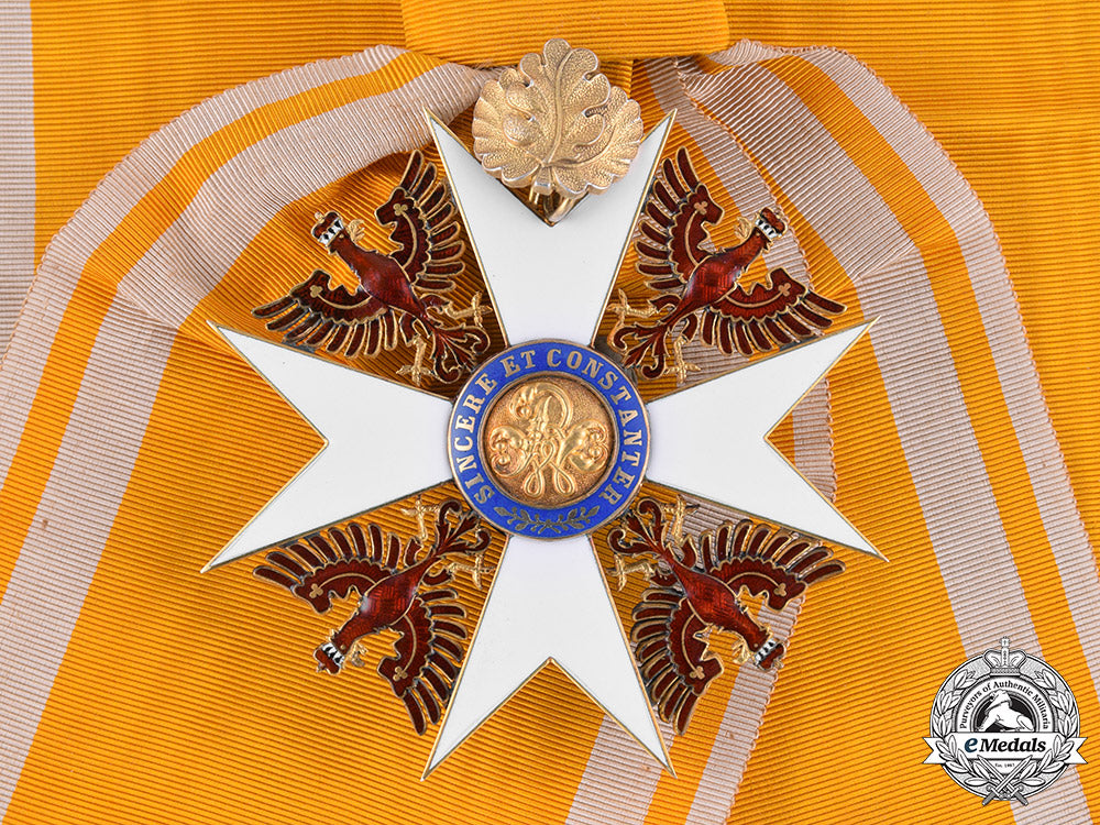 prussia,_kingdom._an_order_of_the_red_eagle_in_gold,_grand_cross_with_oak_leaves,_c.1915_m181_2914