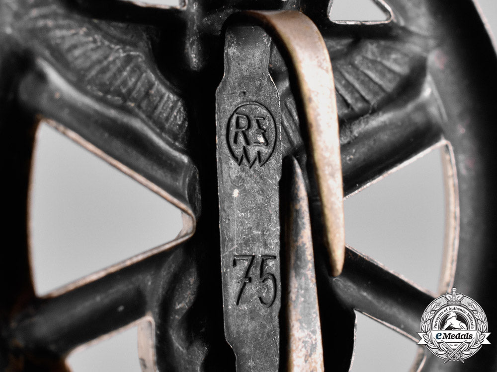 germany,_nskk._a_national_socialist_motor_corps(_nskk)_driver’s_sleeve_insignia_m181_3274