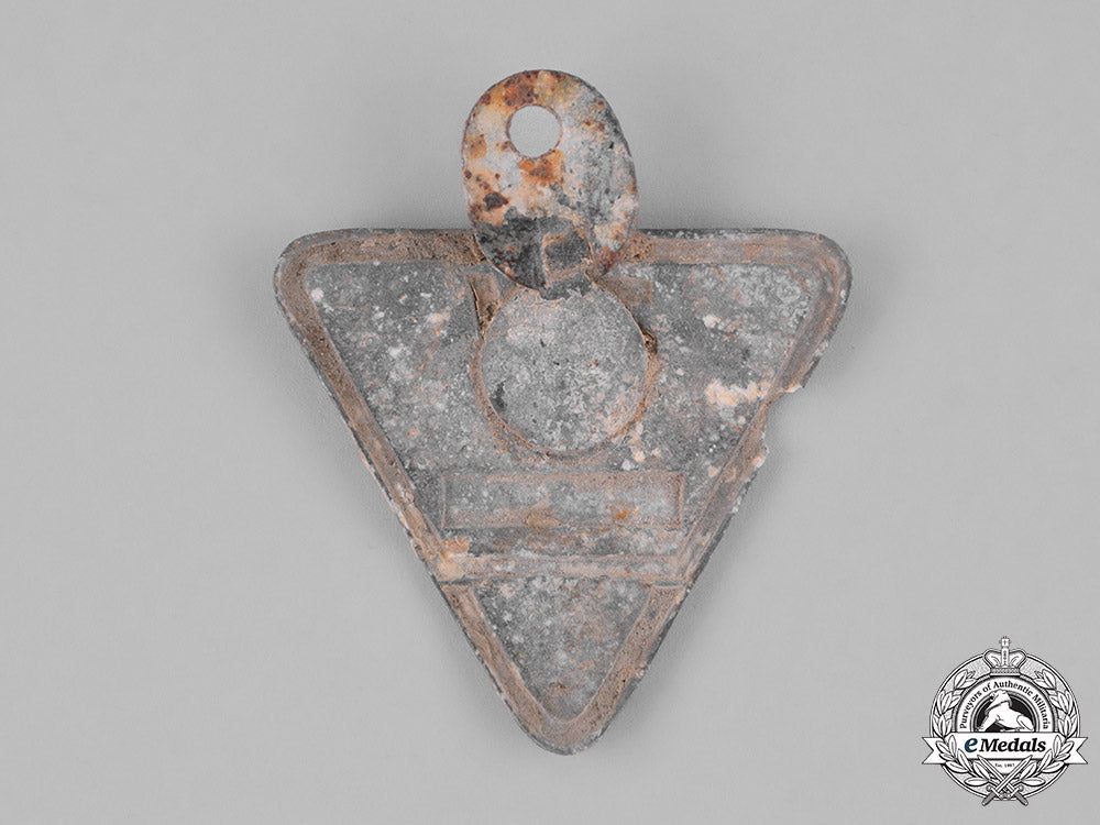 germany,_third_reich._an_occupied_territories_munition_factory_worker's_lapel_badge_m181_3316