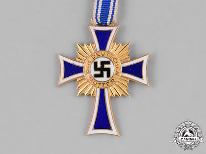 germany,_third_reich._a_cased_gold_grade_cross_of_honour_of_the_german_mother_by_friedrich_linden,_lüdenscheid_m181_3371