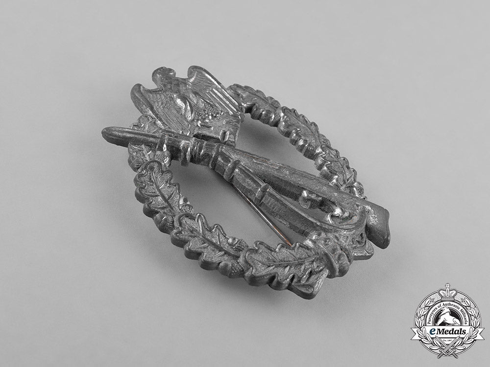germany,_heer._a_wehrmacht_heer(_army)_infantry_assault_badge,_silver_grade,_by_adolf_schwerdt_m181_3398