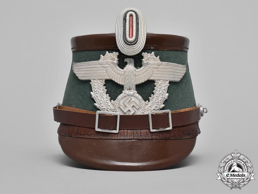 germany,_polizei._an_auxiliary_police(_polizei)_nco’s_shako_by_c._pose,_berlin_m181_3655