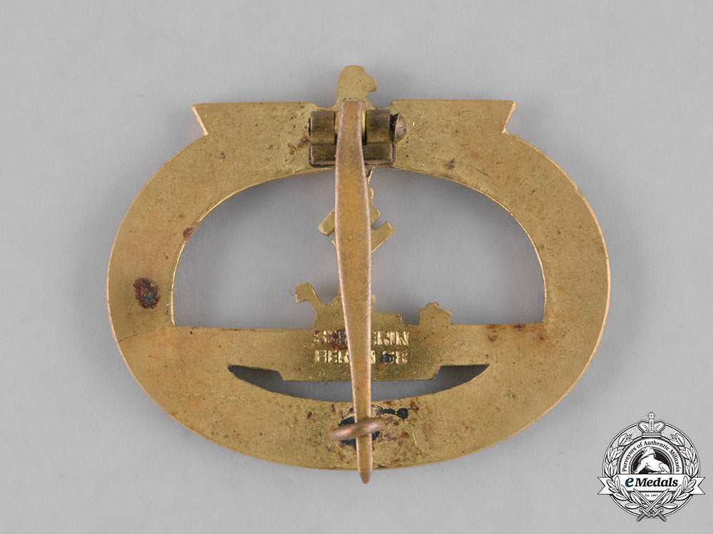 germany,_kriegsmarine._a_u-_boat_war_badge,_by_schwerin_m181_3747