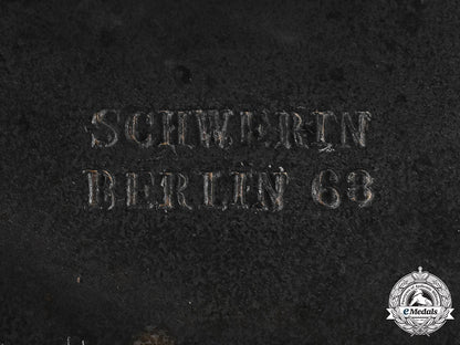 germany,_kriegsmarine._an_e-_boat_badge,_first_pattern,_by_schwerin_m181_3759