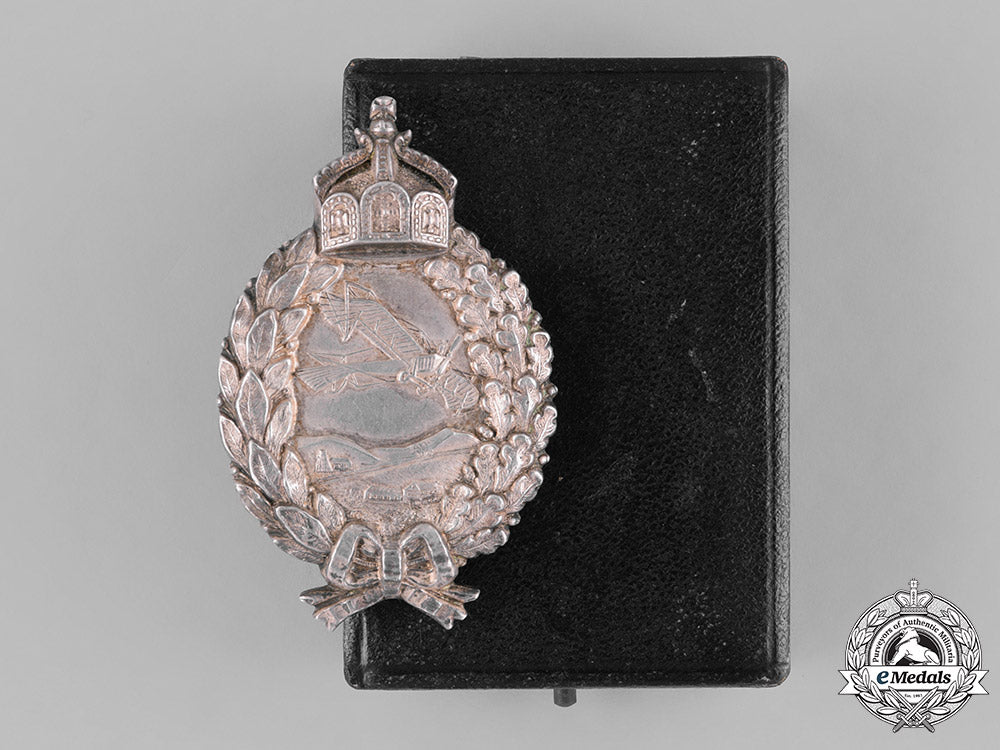 germany,_empire._a_cased_prussian_pilot’s_badge,_by_c._e._juncker_m181_3760