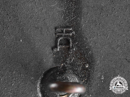 germany,_wehrmacht._a_tank_assault_badge,_bronze_grade,_by_hermann_aurich_m181_3832