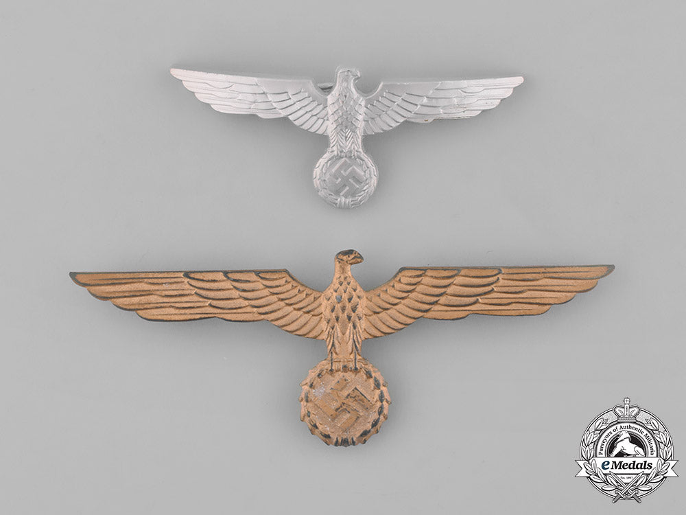 germany._a_lot_of_second_war_period_german_eagle_insignia_m181_3889