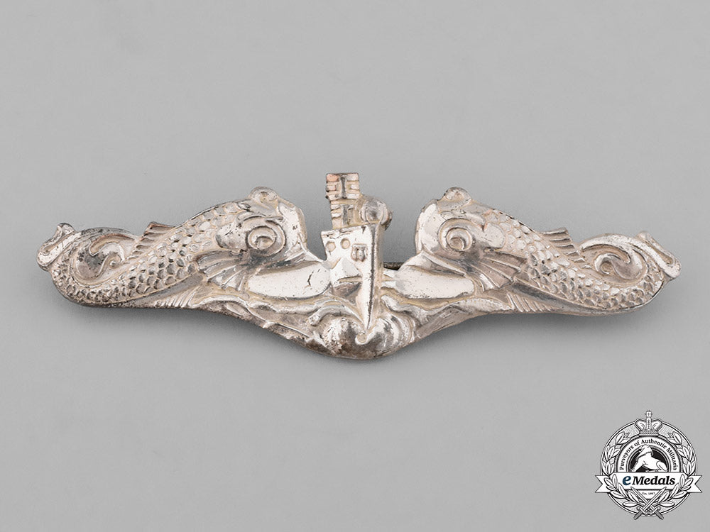 united_states._lot_of_four_badges_m181_3976_1