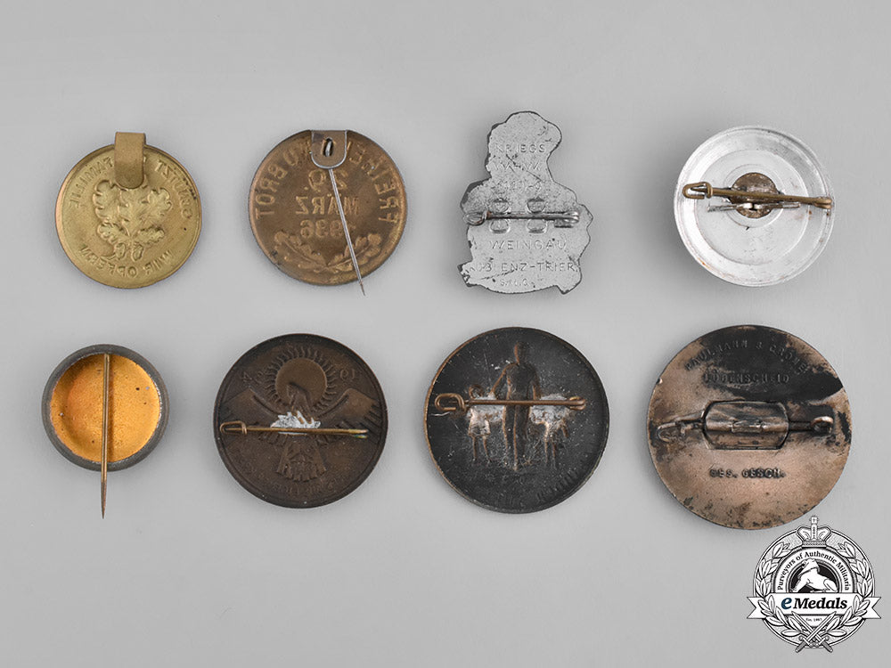 germany._sixteen_badges,_pins,_and_rings_m181_3994