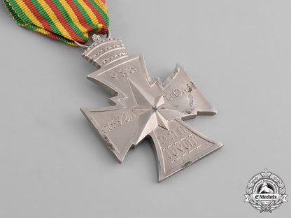 international._a_lot_of_five_second_war_medals_m181_4008