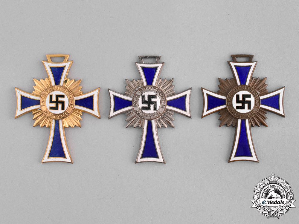 germany._a_cross_of_honour_of_the_german_mother,_bronze,_silver,_and_gold_class_m181_4068