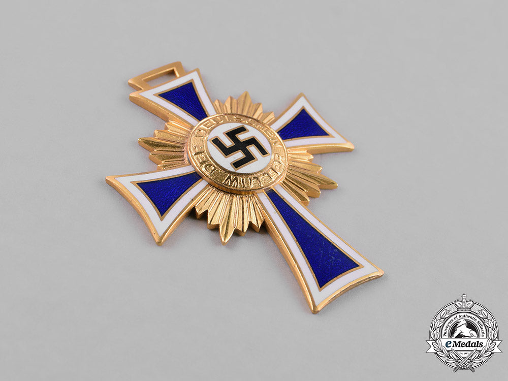 germany._a_cross_of_honour_of_the_german_mother,_gold_grade_m181_4299
