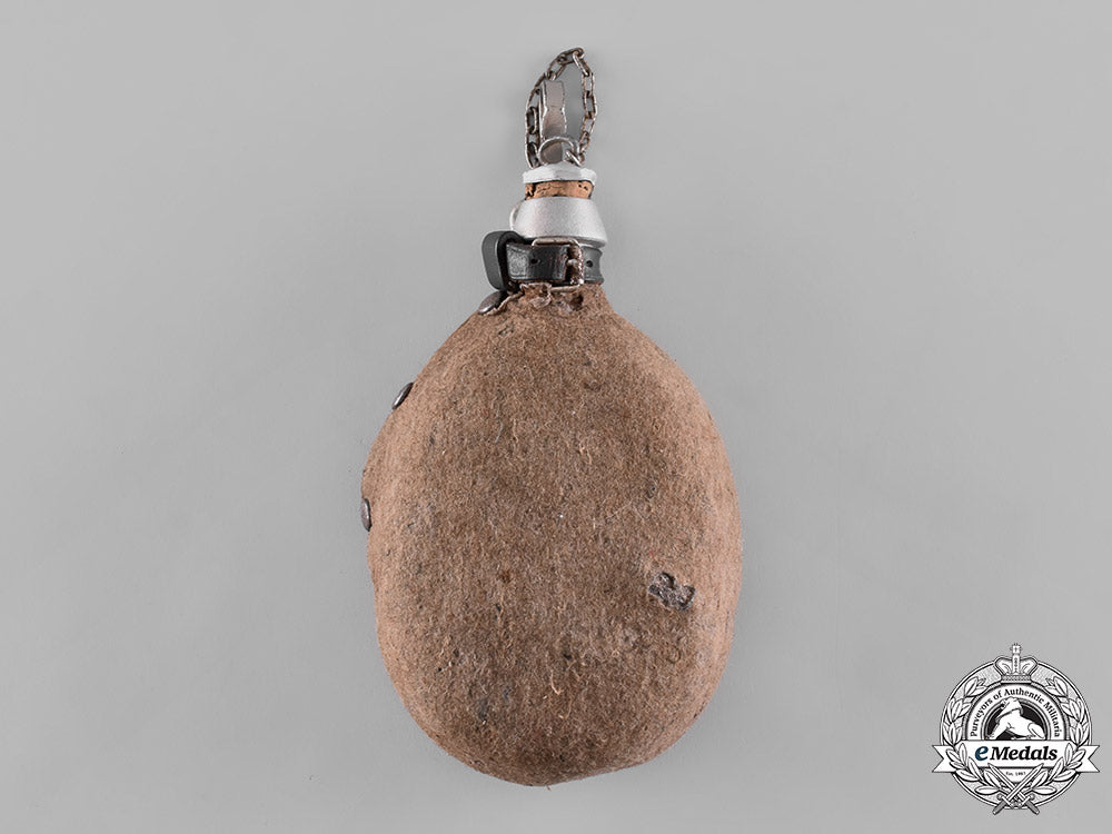 germany,_hj._a_canteen_with_matching_bread-_bag_m181_4394