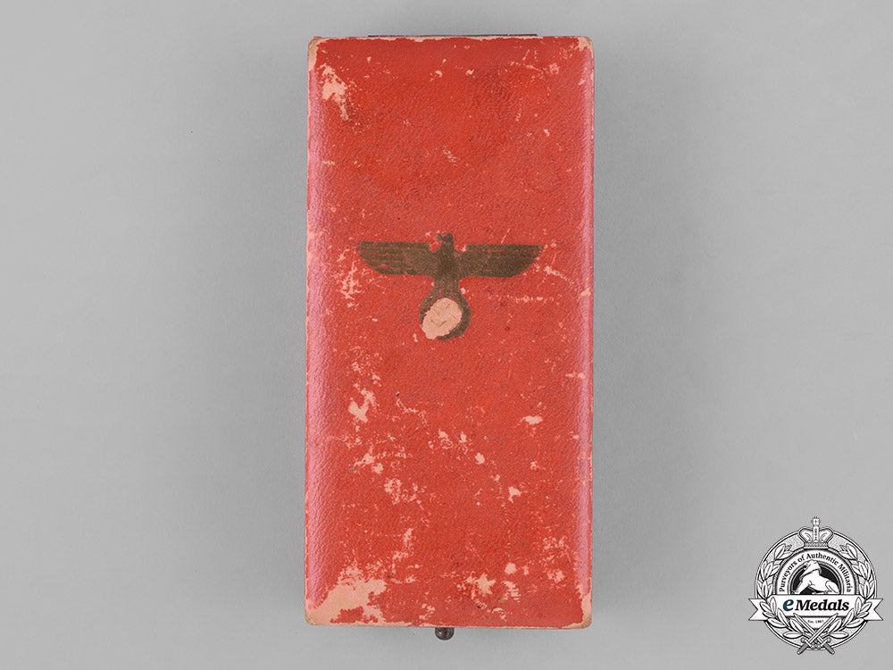 germany,_third_reich._a_commemorative_anschluss_of_austria_medal_with_case_m181_4616