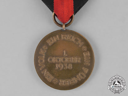 germany,_third_reich._a_sudetenland_medal_with_clasp_and_case_m181_4644