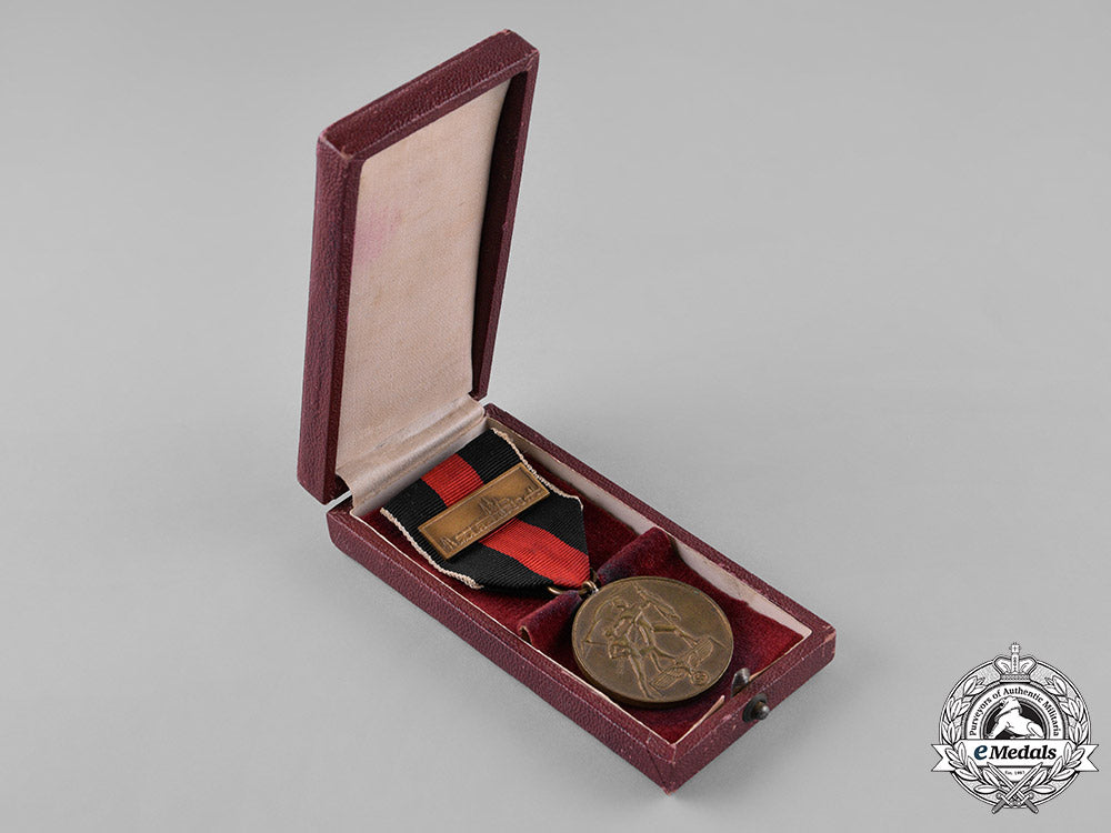 germany,_third_reich._a_sudetenland_medal_with_clasp_and_case_m181_4647