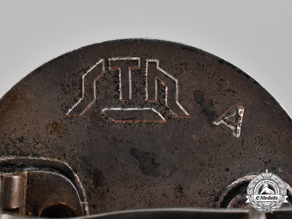 germany,_weimar._a1930_stahlhelm_membership_badge_m181_4824
