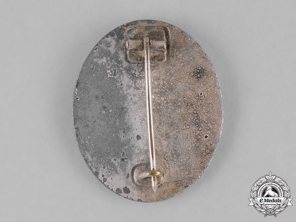 germany,_wehrmacht._a_would_badge,_silver_grade_m181_5083_1