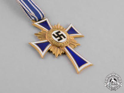 germany._third_reich._a_cased_cross_of_honour_of_the_german_mother,_gold_grade,_by_walter&_hanlein_m181_5092_1