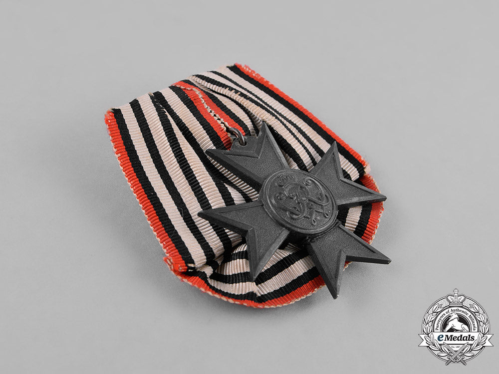 prussia,_state._a_merit_cross_for_war_aid,_mounted_m181_5138