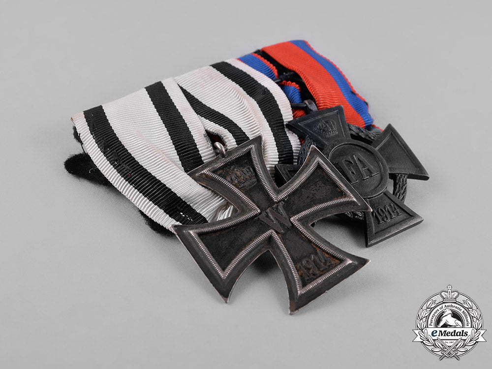 oldenburg,_grand_duchy._a_non-_combatant’s_medal_bar,_ekii&_friedrich_august_cross_m181_5143