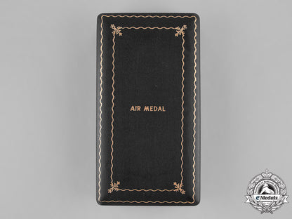 united_states._an_air_medal,_to_j.e._vaisey,1945_m181_5193