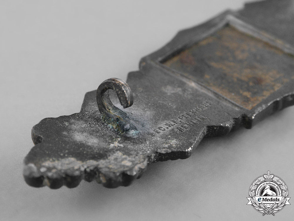 germany,_wehrmacht._a_close_combat_clasp,_bronze_grade,_by_friedrich_linden_m181_5233