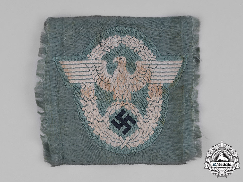 germany,_schutzpolizei._a_second_war_period_police/_gendarmerie_sleeve_eagle_m181_5249