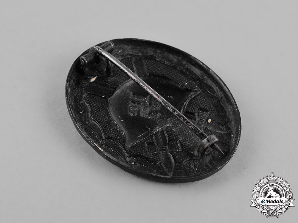 germany,_wehrmacht._a_second_war_wound_badge,_black_grade,_by_hymmen&_co._m181_5272