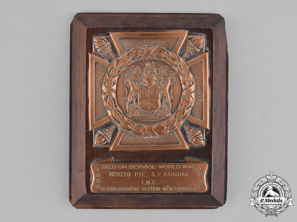 south_africa._a_memorial_plaque_to_pte._vaughan,_imc,_died_on_service,1941_m181_5317