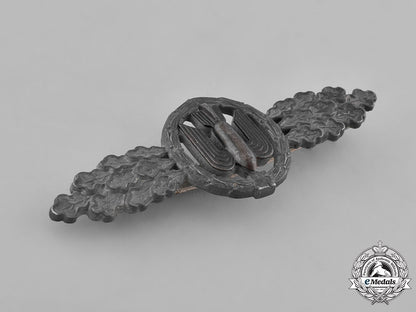 germany,_luftwaffe._a_bomber_pilot’s_clasp,_silver_grade,_by_funke_and_brünninghaus_m181_5480