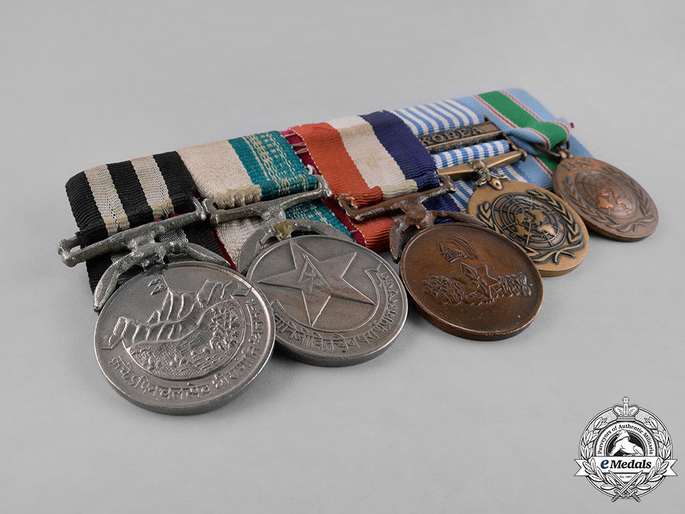 nepal,_kingdom._a_korea&_long_service_medal_bar_m181_5567_1_1