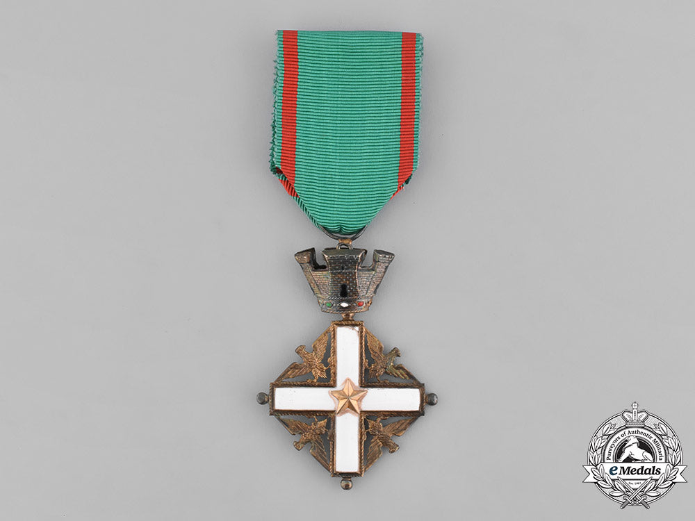 italy,_republic._an_order_of_merit_of_the_italian_republic,_v_class_knight_m181_5698
