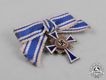 germany,_third_reich._a_bronze_grade_cross_of_honour_of_the_german_mother_pin_m181_5872
