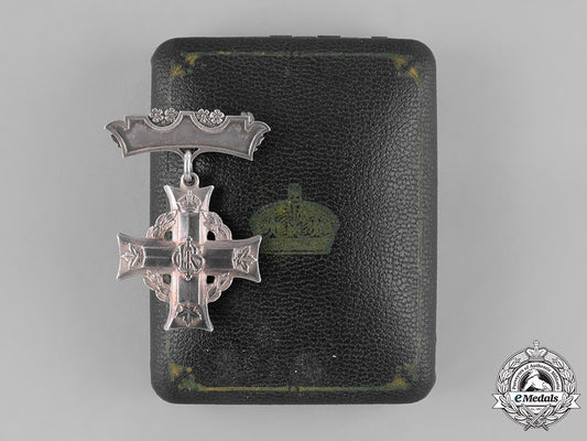 canada._a_memorial_cross_to_lance_corporal_george_nelles_gregory,_royal_canadian_engineers,1940._m181_5960