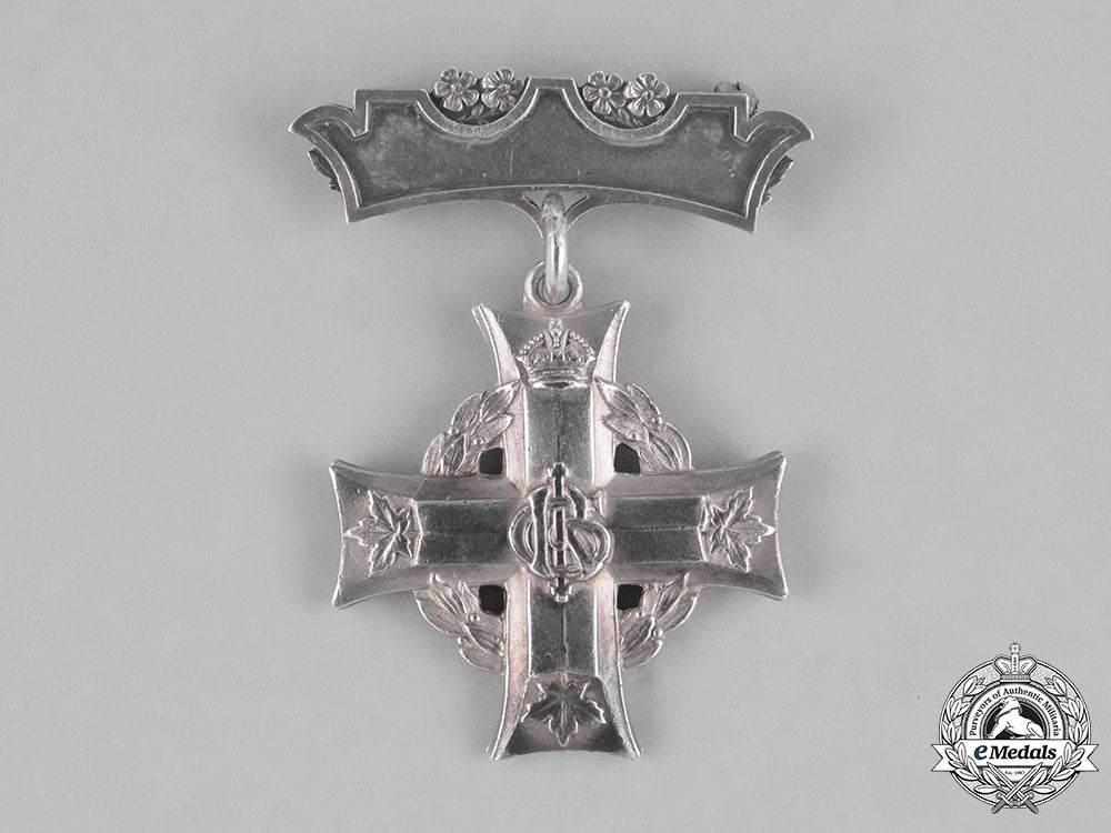 canada._a_memorial_cross_to_lance_corporal_george_nelles_gregory,_royal_canadian_engineers,1940._m181_5961