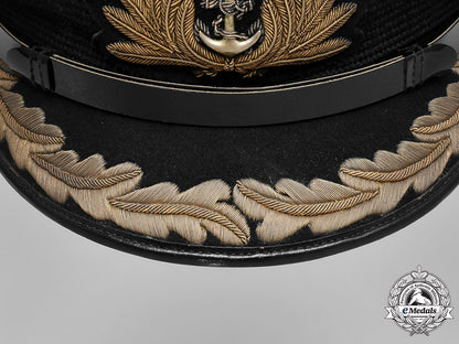 united_kingdom,_royal_navy._a_captain’s_visor_cap,_c.1941_m181_6246_1