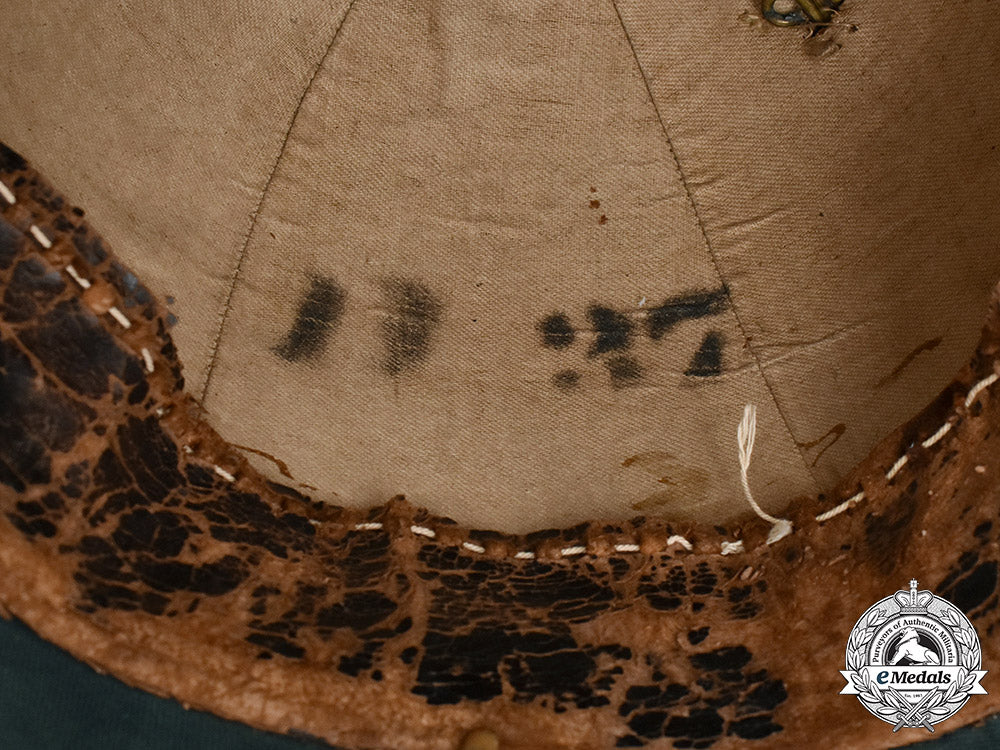 united_kingdom._a_boer_war_period_british_army_pith_helmet,_c.1900_m181_6298