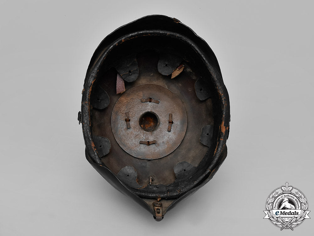 prussia,_state._a_heer(_army)_em’s_pickelhaube,_c.1915_m181_6307