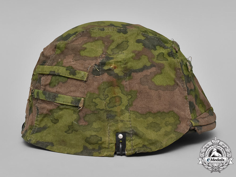 germany,_waffen-_ss._a_waffen-_ss_camouflage_helmet_cover_m181_6435