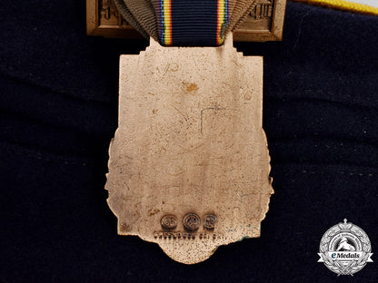 united_states._a_first_war_purple_heart,_to_private_john_a._jesko,_company_m337_th_infantry_regiment,_company_l28_th_infantry_regiment,_gassed_on_october2,1918_while_in_the_argonne_forest_m181_6449