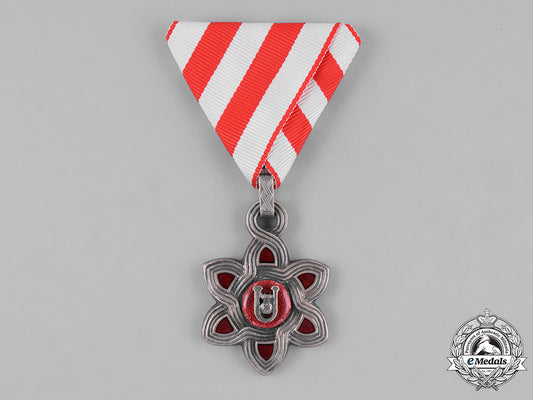 croatia,_independent_state._an_order_of_merit,_iii_class_badge,_muslim_version_c.1942_m181_6696_1_1_1_1_1_1