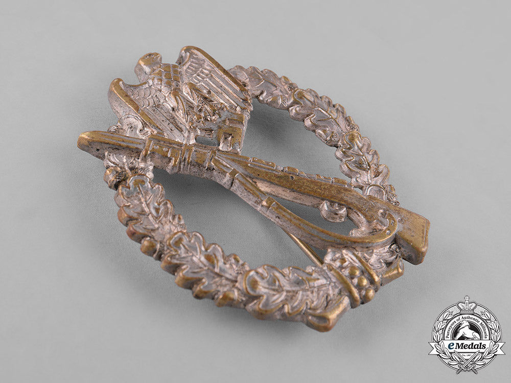 germany,_wehrmacht._a_silver_grade_infantry_assault_badge_m181_6923