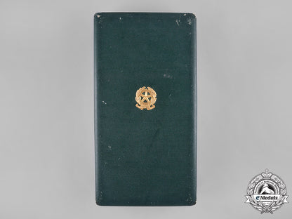 italy(_republic)._order_of_merit_of_the_italian_republic,_ii_class_grand_officer's_set_m181_7030_1_1_1
