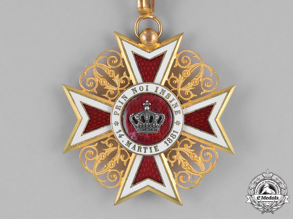 a_romanian_order_of_the_crown_of_romania,_commander,_civil_division,_type_i(1881-1932)_m181_7099