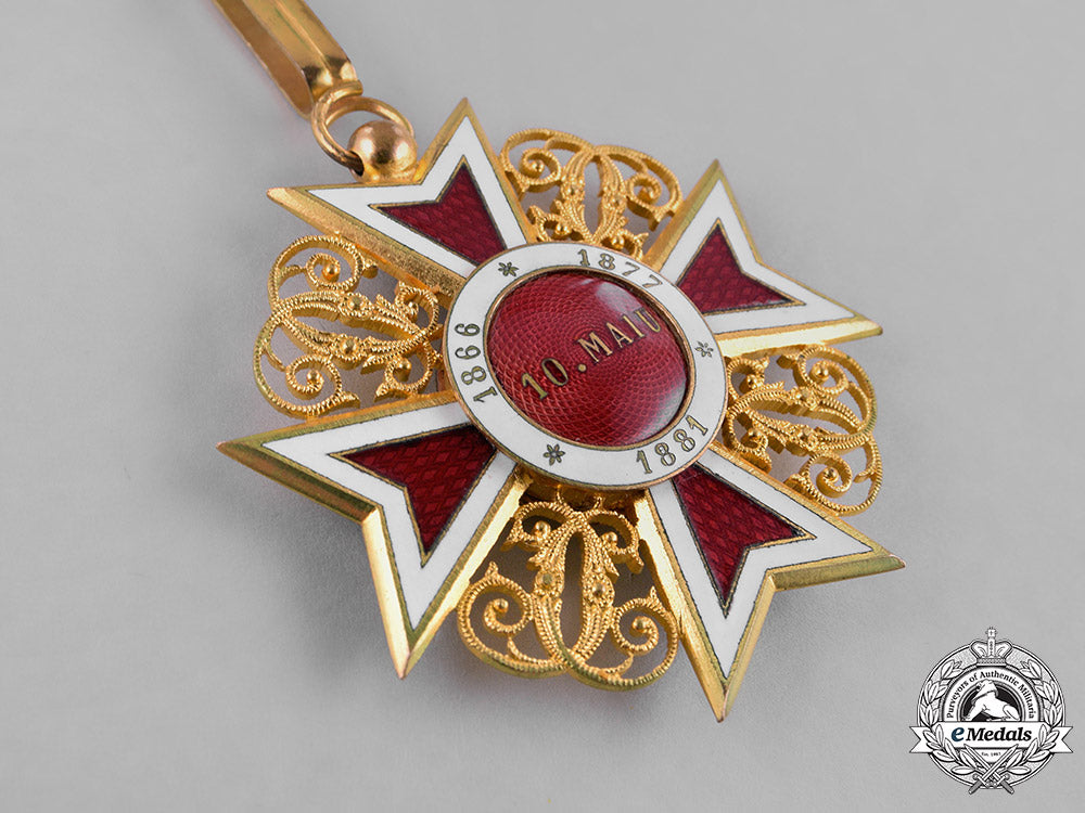 a_romanian_order_of_the_crown_of_romania,_commander,_civil_division,_type_i(1881-1932)_m181_7102