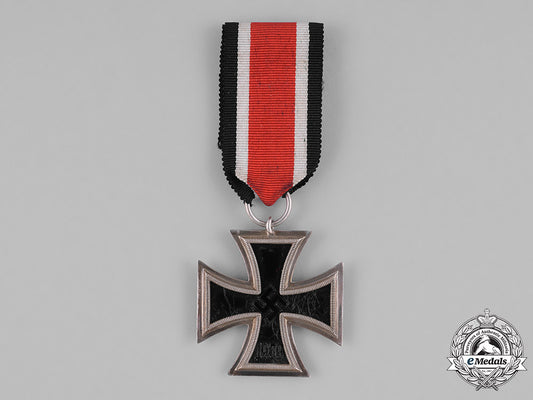 germany,_wehrmacht._a1939_iron_cross_second_class_m181_7138_1