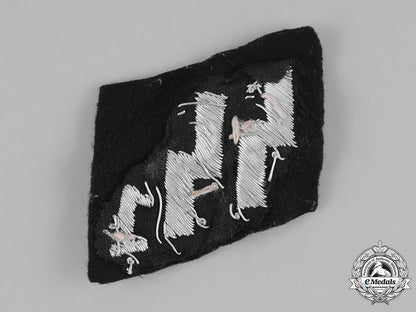 germany,_ss._a_ss-_verfügungstruppe_officer’s_collar_tab_m181_7166_1_1